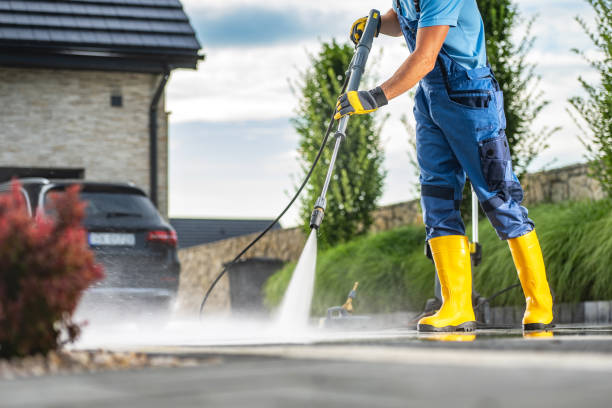 Why Choose Our Certified Pressure Washing Experts for Your Project Needs in Salem, VA?